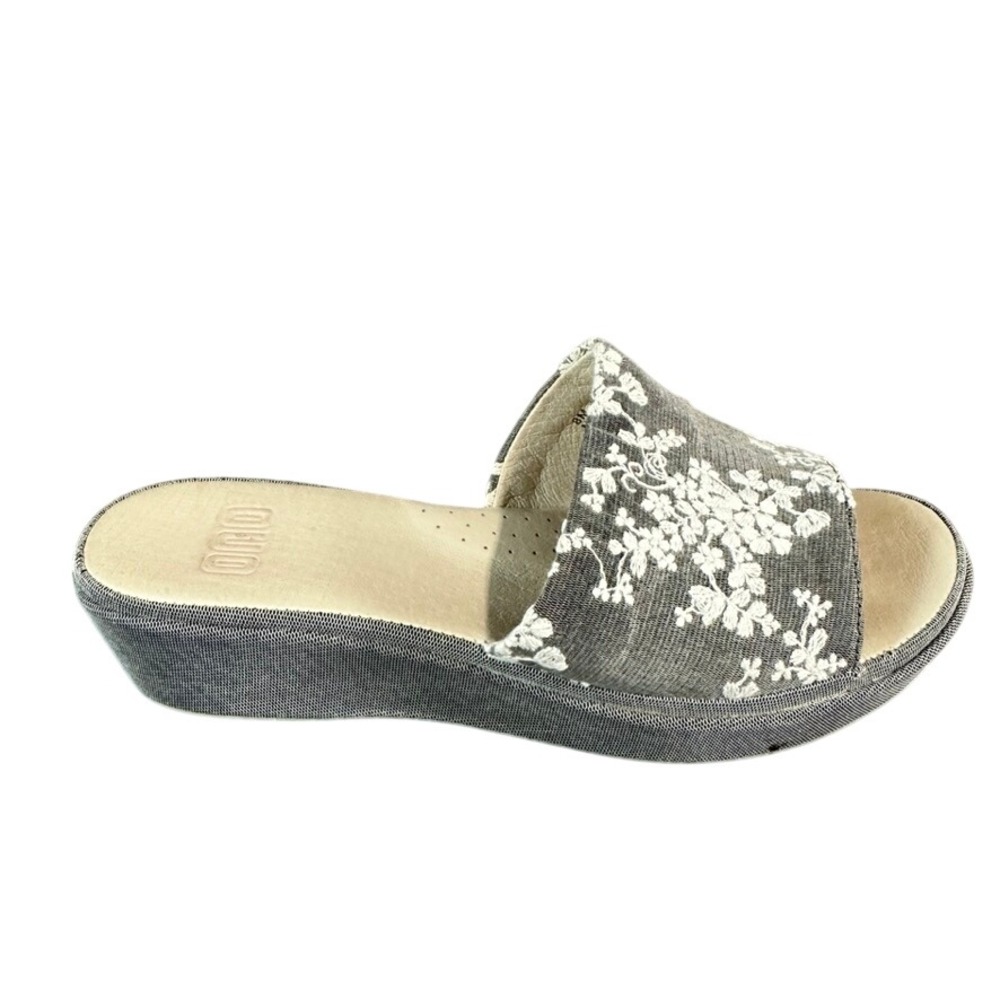 Ono Womens Grey White Floral Embroidered Wedge Slide Sandals Size 8M N30103